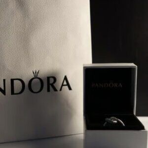 PANDORA Ring Knotted Heart Ring